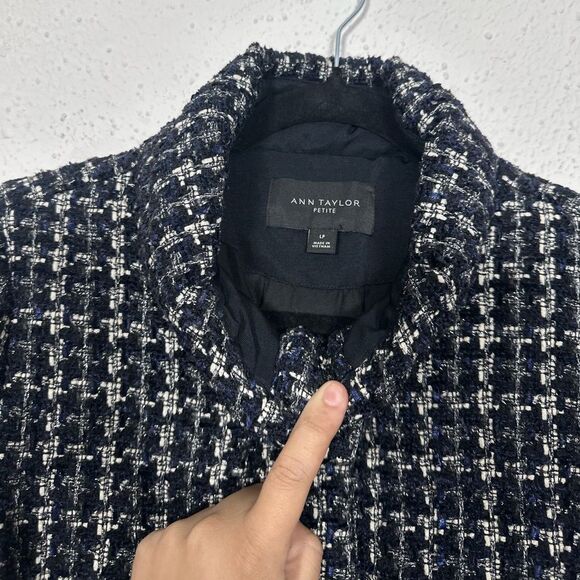 Ann Taylor Navy Silver and White Houndstooth Puffer Jacket Large Petite - Picture 5 of 9